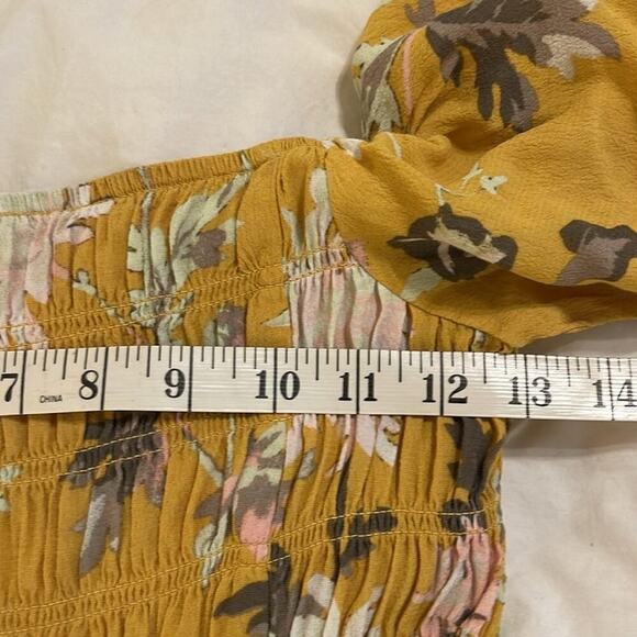 *Like New* H&M Yellow Smocked Floral Sundress with Puffed Sleeves | Size S - Picture 8 of 9